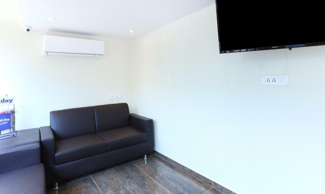 Treebo Trend Aviva Suites Mumbai Dış mekan fotoğraf